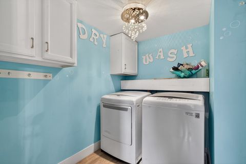 Tiny photo for 171 Bridlewood Circle, Lake In The Hills, IL 60156 (MLS # 12602770)