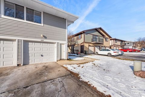 Tiny photo for 6207 Kit Carson Drive #6207, Hanover Park, IL 60133 (MLS # 12542813)
