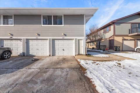 Tiny photo for 6207 Kit Carson Drive #6207, Hanover Park, IL 60133 (MLS # 12542813)