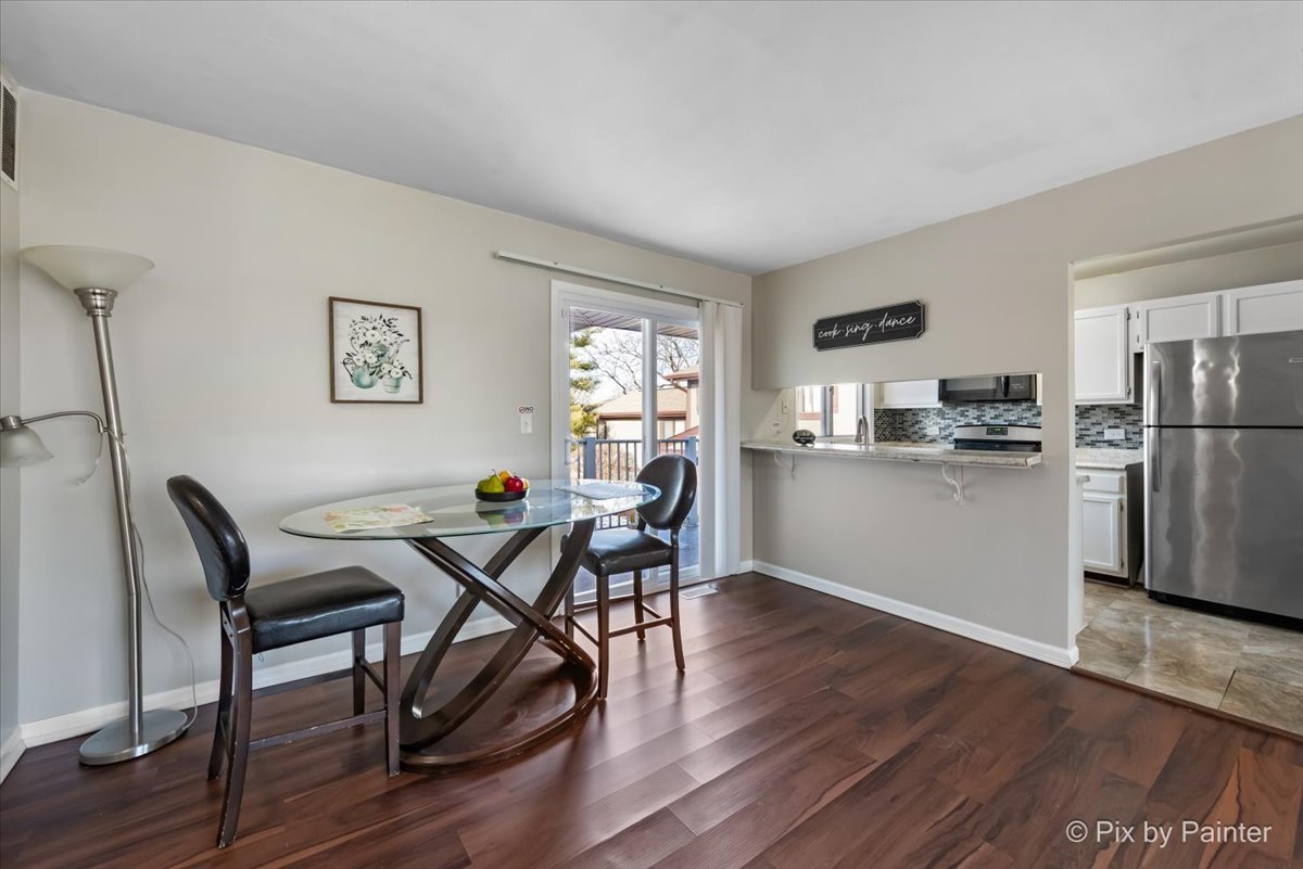 6207 Kit Carson Drive 6207