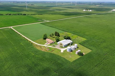 3740 N 1300 East Road Kempton IL 60946