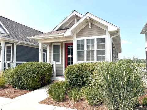 Tiny photo for 226 Leeward Way, Ottawa, IL 61350 (MLS # 12709265)