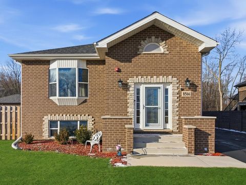 Photo of 8566 S 83rd Avenue, Hickory Hills, IL 60457 (MLS # 12546568)
