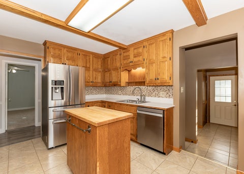 Tiny photo for 702 4th Avenue, Camanche, IA 52730 (MLS # 12781251)