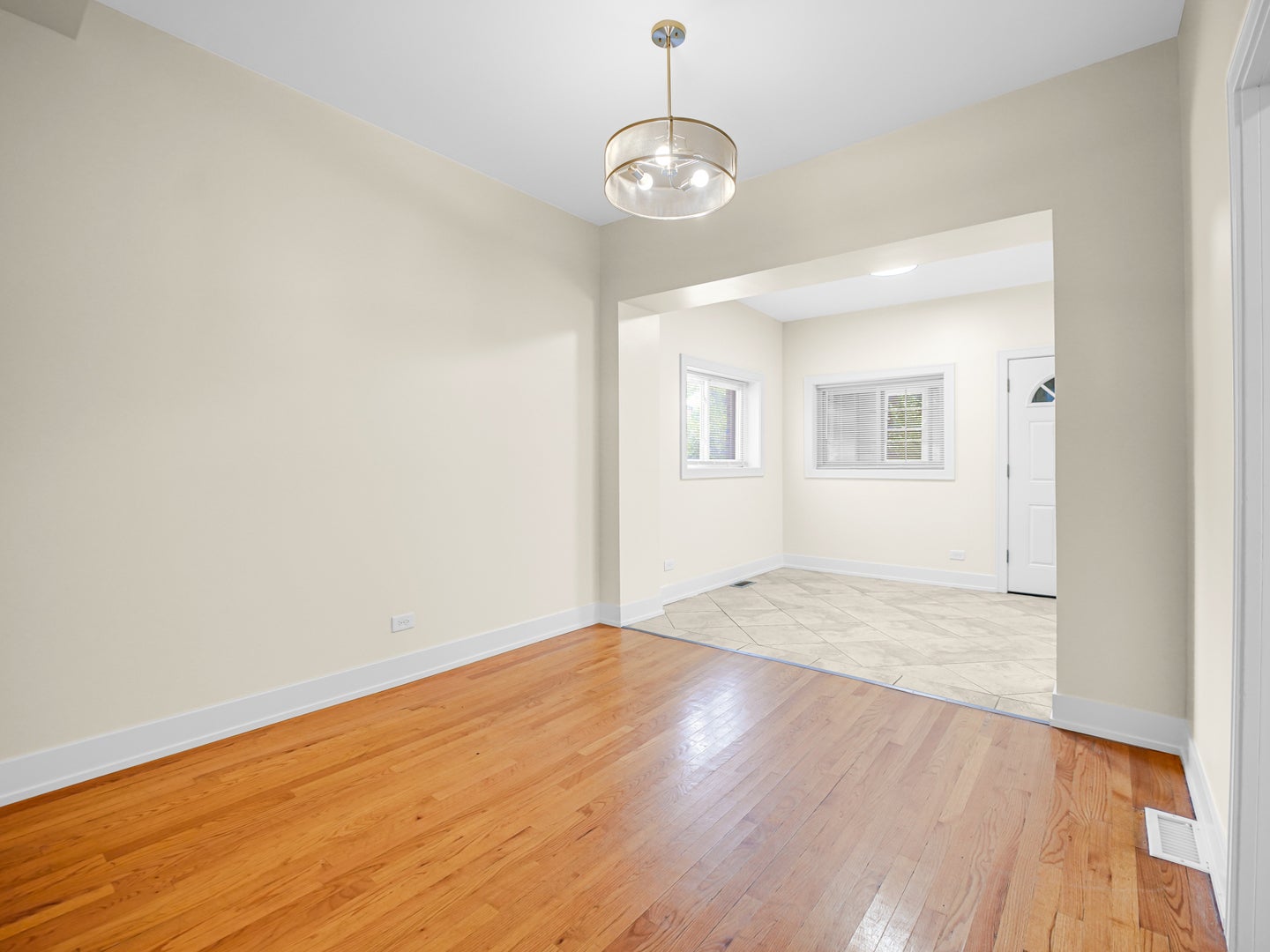 4333 W Lexington Street