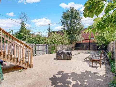 Tiny photo for 4333 W Lexington Street, Chicago, IL 60624 (MLS # 12721539)