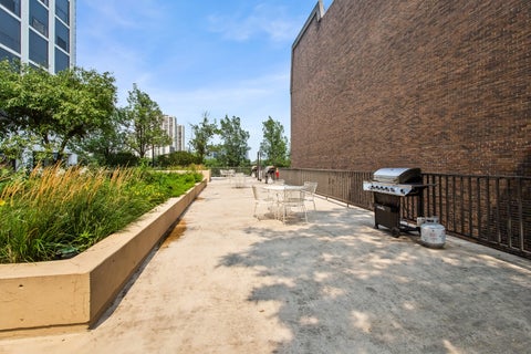 Tiny photo for 4343 N Clarendon Avenue #2801, Chicago, IL 60613 (MLS # 12759827)