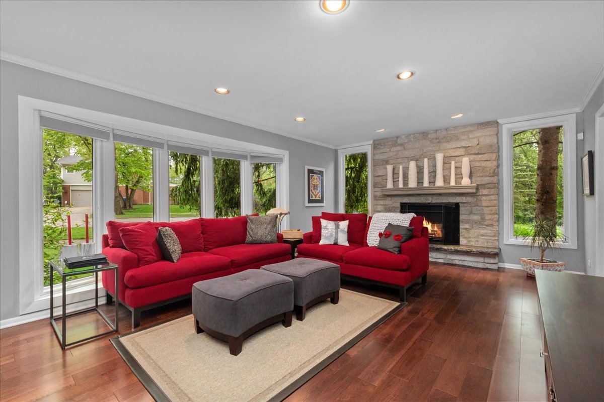 185 Carlisle Avenue