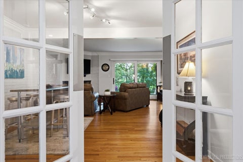 Tiny photo for 250 Kenston Court #250, Geneva, IL 60134 (MLS # 12768832)