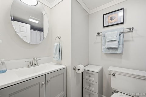 Tiny photo for 250 Kenston Court #250, Geneva, IL 60134 (MLS # 12768832)