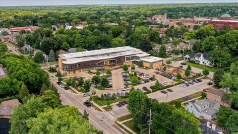 Tiny photo for 250 Kenston Court #250, Geneva, IL 60134 (MLS # 12768832)