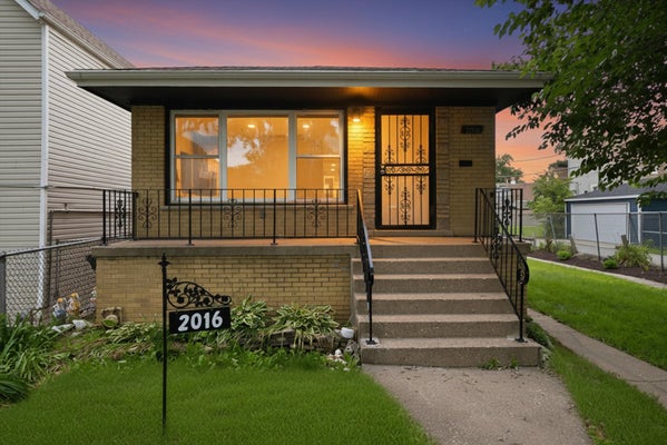 2016 W 52ND ST, CHICAGO, IL 60609 - Image 11601633d6f046eccdf5de8917b4fb5d/1622022298