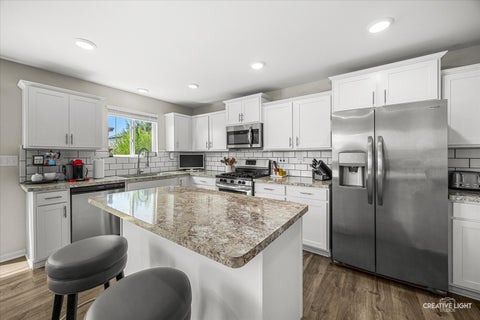 Tiny photo for 1728 Dempsey Circle, Pingree Grove, IL 60140 (MLS # 12742106)