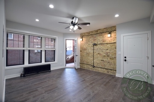 6109 N Winthrop Avenue 3