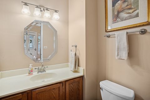 Tiny photo for 108 Golfview Drive, Glendale Heights, IL 60139 (MLS # 12497758)