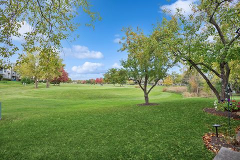 Tiny photo for 108 Golfview Drive, Glendale Heights, IL 60139 (MLS # 12497758)