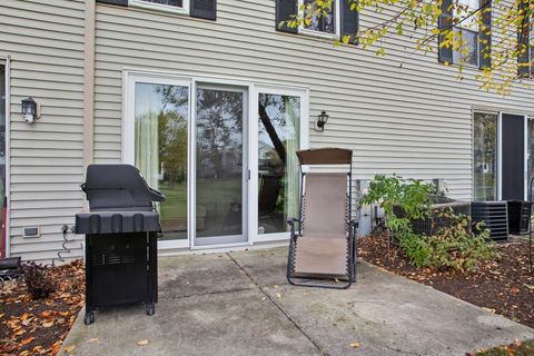 Tiny photo for 108 Golfview Drive, Glendale Heights, IL 60139 (MLS # 12497758)