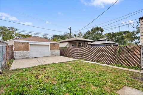 Tiny photo for 7243 S Hermitage Avenue, Chicago, IL 60636 (MLS # 12508023)
