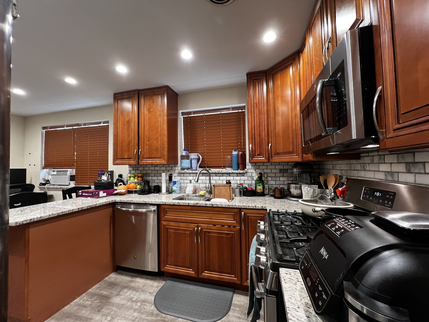 8052 N Oriole Avenue G