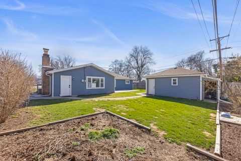 Tiny photo for 405 Turf Lane, Wheaton, IL 60187 (MLS # 12600360)