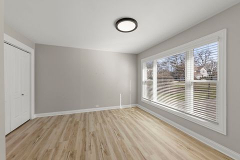 Tiny photo for 405 Turf Lane, Wheaton, IL 60187 (MLS # 12600360)