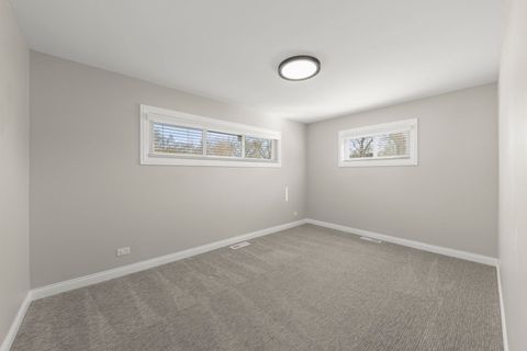 Tiny photo for 405 Turf Lane, Wheaton, IL 60187 (MLS # 12600360)