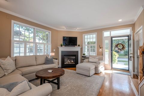 Tiny photo for 515 Peyton Street, Geneva, IL 60134 (MLS # 12486318)