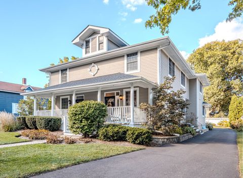 Tiny photo for 515 Peyton Street, Geneva, IL 60134 (MLS # 12486318)