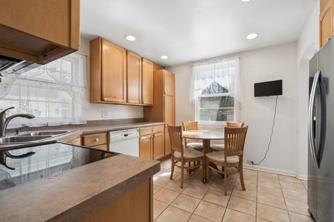 Tiny photo for 2124 Brummel Street, Evanston, IL 60202 (MLS # 12573949)