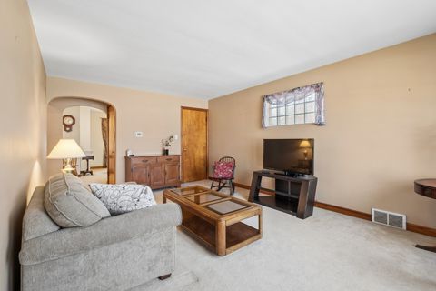 Tiny photo for 2124 Brummel Street, Evanston, IL 60202 (MLS # 12573949)