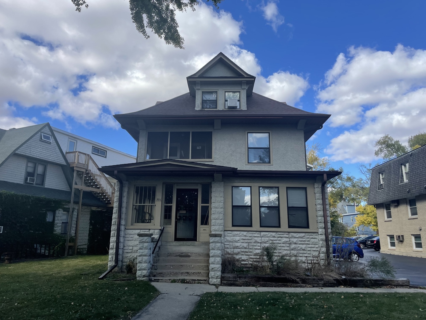 501 College Avenue