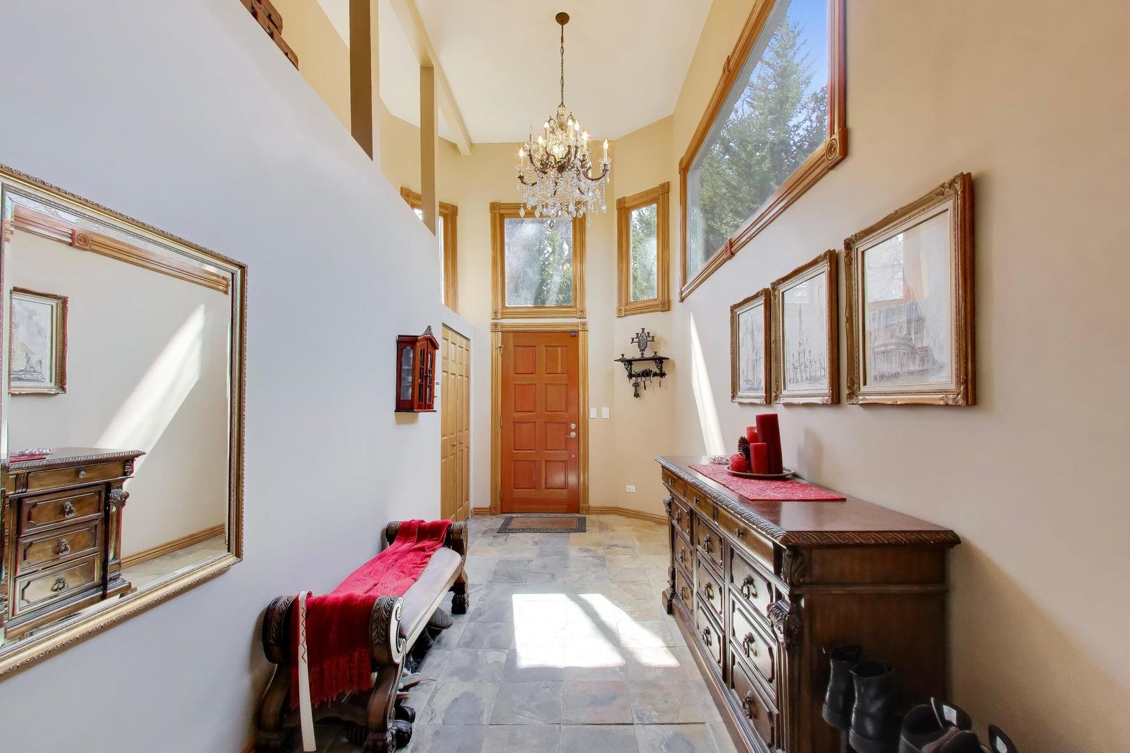 26811 N Oakdale Lane