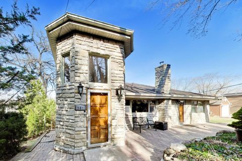 26811 N Oakdale Lane Mundelein IL 60060