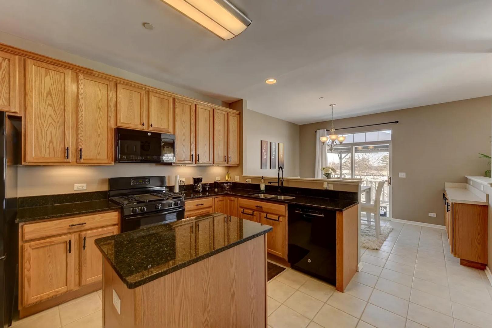 1125 Hampton Lane