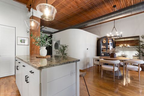 Tiny photo for 550 N Kingsbury Street #316, Chicago, IL 60654 (MLS # 12515043)