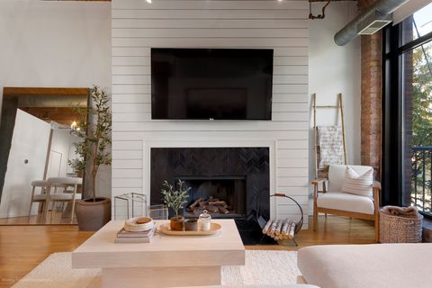 Tiny photo for 550 N Kingsbury Street #316, Chicago, IL 60654 (MLS # 12515043)