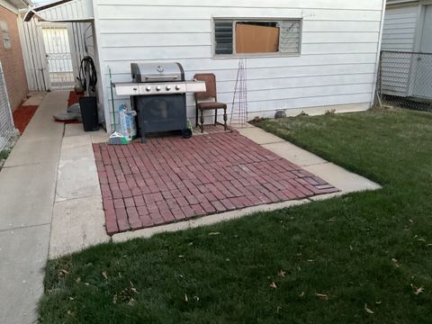 A home in Harwood Heights