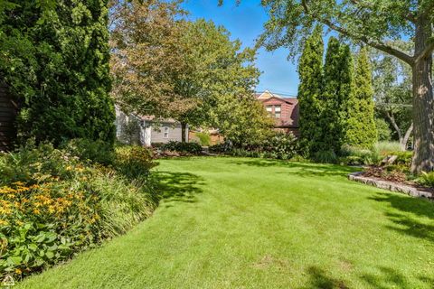 Tiny photo for 5901 N Newark Avenue, Chicago, IL 60631 (MLS # 12619302)