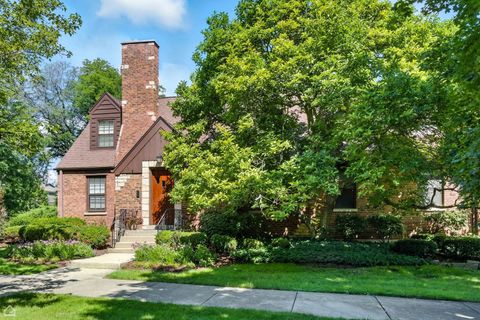 Tiny photo for 5901 N Newark Avenue, Chicago, IL 60631 (MLS # 12619302)