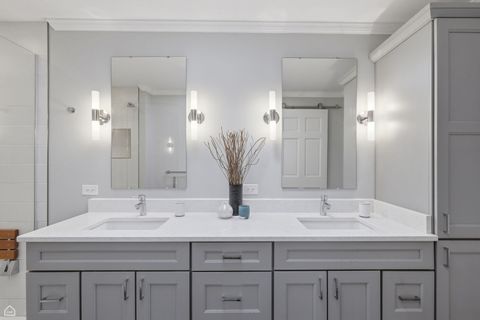 Tiny photo for 5901 N Newark Avenue, Chicago, IL 60631 (MLS # 12619302)