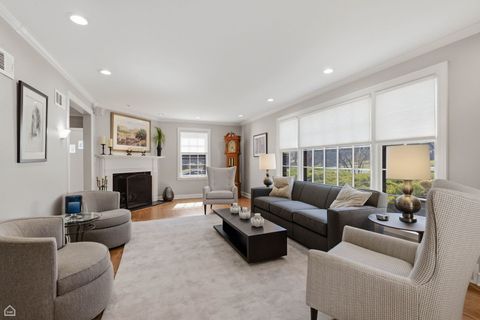 Tiny photo for 5901 N Newark Avenue, Chicago, IL 60631 (MLS # 12619302)