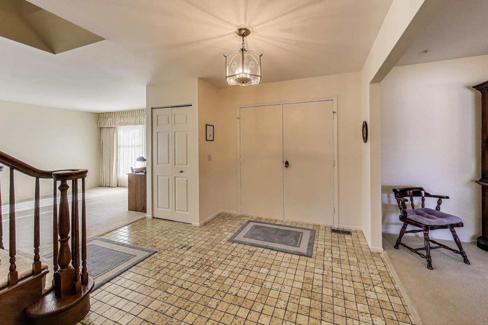 1109 Grant Place