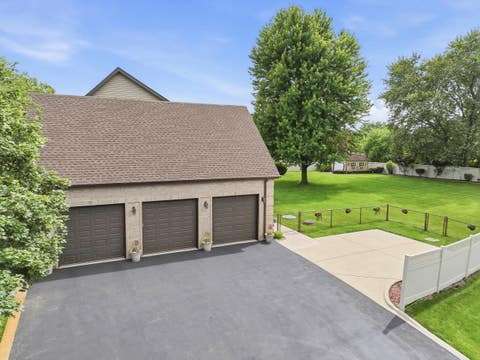 Tiny photo for 6N342 Linden Avenue, Medinah, IL 60157 (MLS # 12698368)