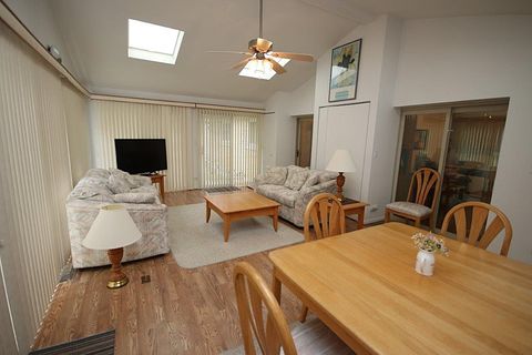 Tiny photo for 209 Gladys Avenue, Fox River Grove, IL 60021 (MLS # 12487475)