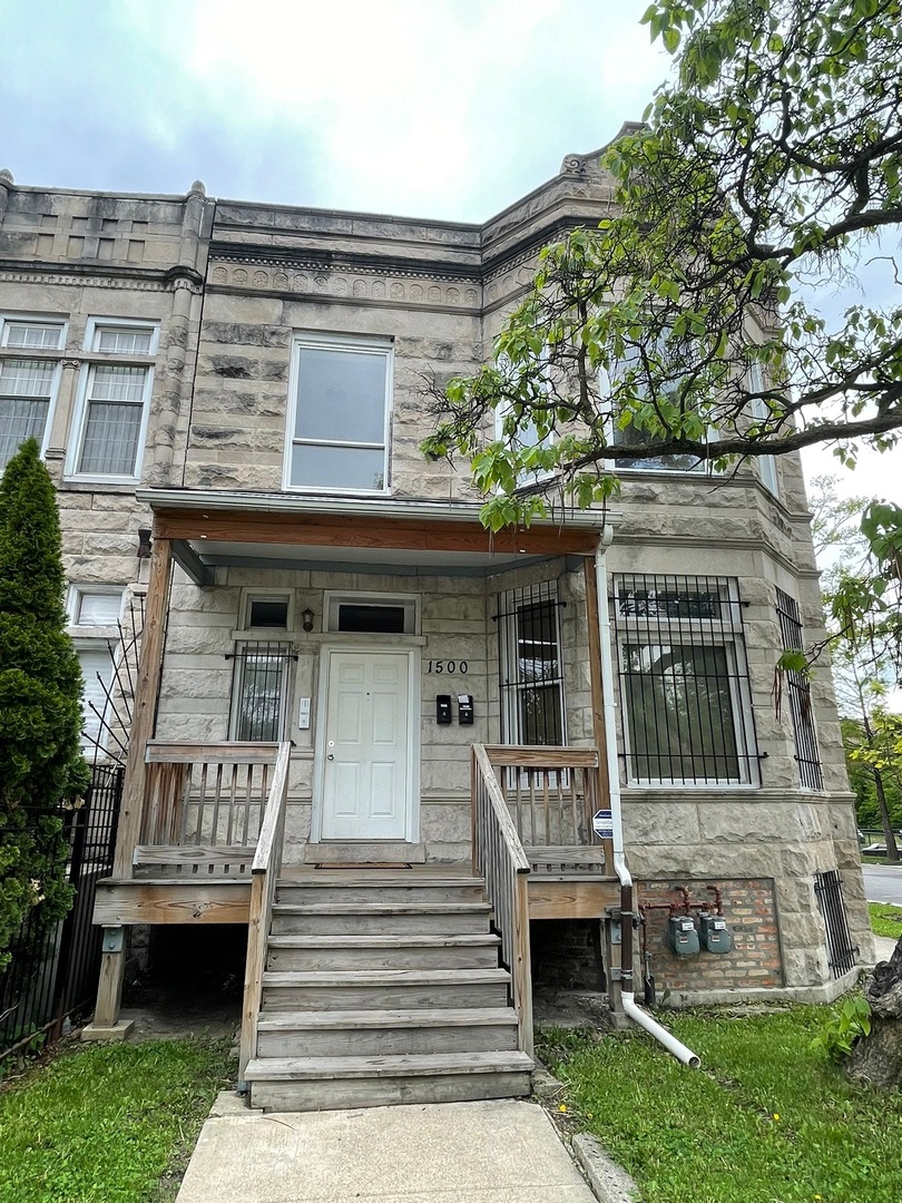1500 S Trumbull Avenue 2