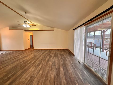 Tiny photo for 1455 Bluebell Lane, Farmer City, IL 61842 (MLS # 12529615)