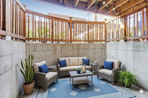 Tiny photo for 4212 N ASHLAND Avenue #GS, Chicago, IL 60613 (MLS # 12513300)