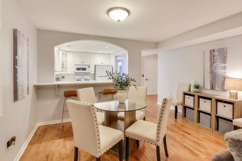 Tiny photo for 4212 N ASHLAND Avenue #GS, Chicago, IL 60613 (MLS # 12513300)