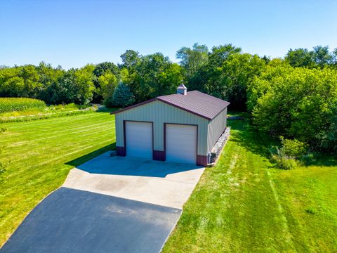Tiny photo for 5619 352nd Avenue, Burlington, WI 53105 (MLS # 12498728)
