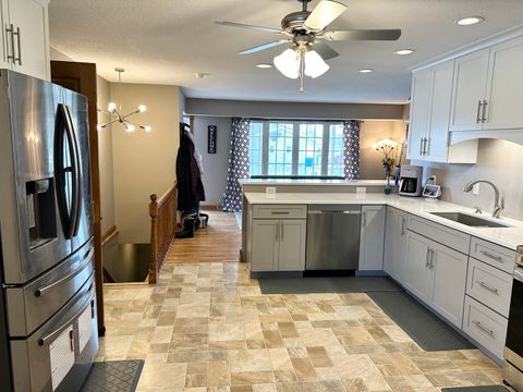 Tiny photo for 914 12th Place, Camanche, IA 52730 (MLS # 12630998)